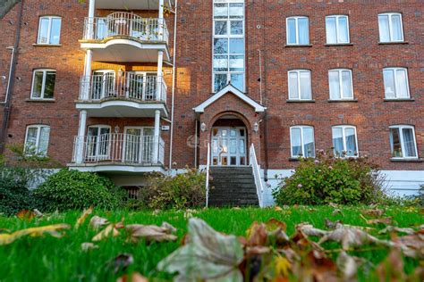 sweepstakes ballsbridge|Luxury Apartment, The Sweepstakes, Ballsbridge, Dublin 4 .